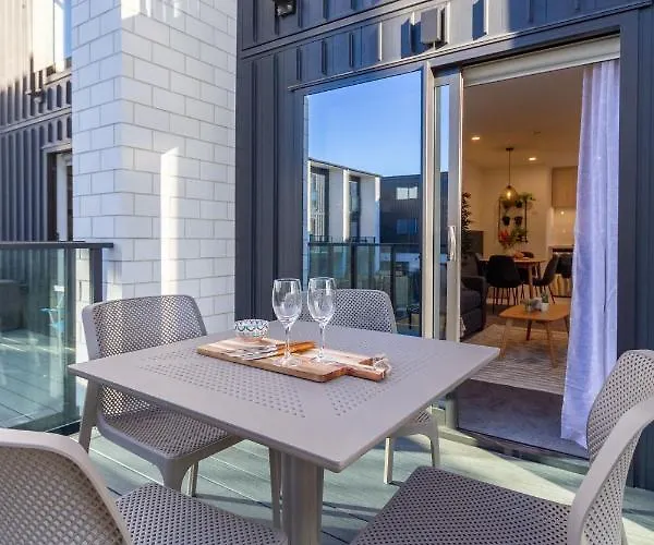 Central Charm 2 Bed 2 Bath W/ Sunny Balcony