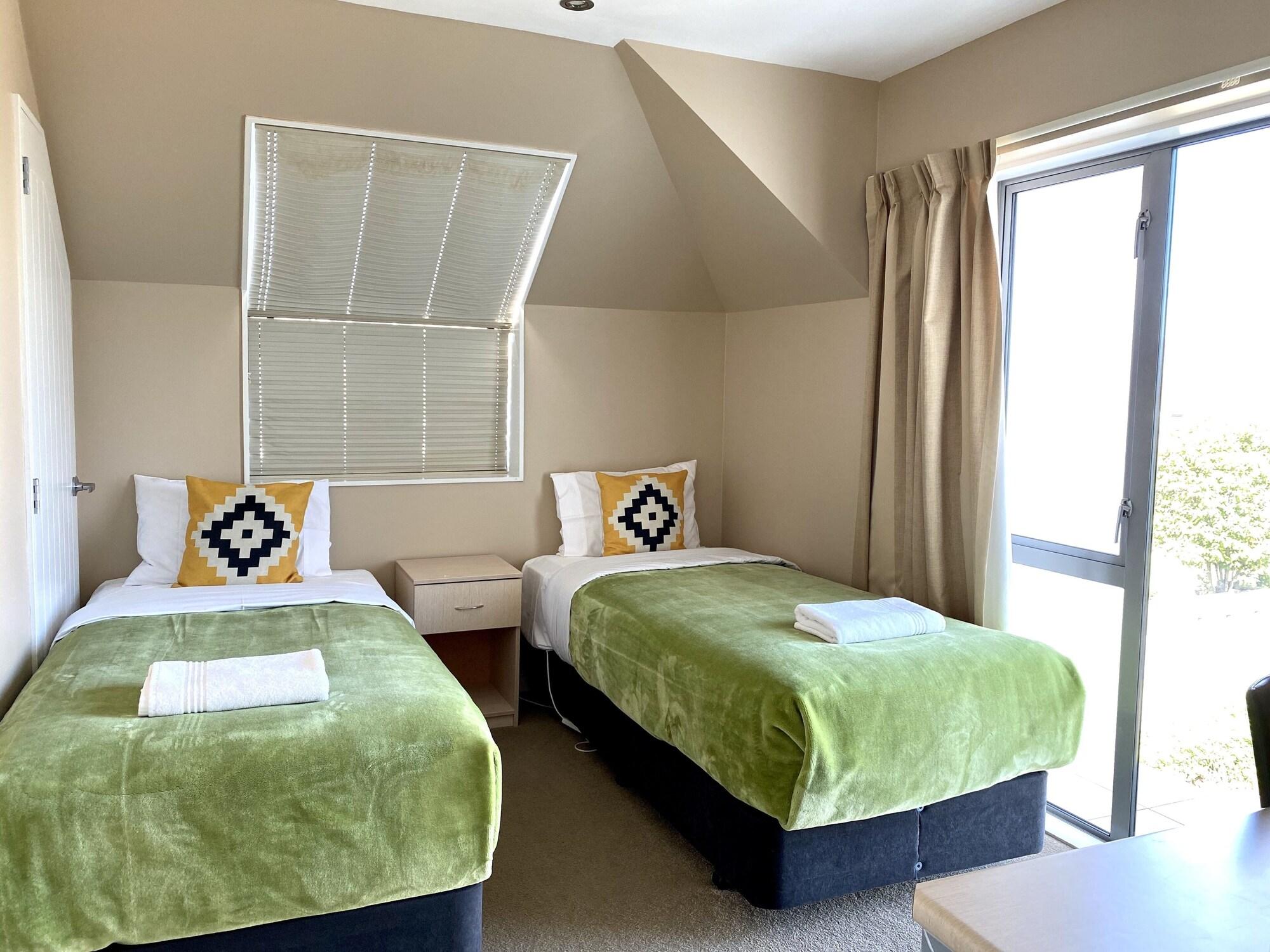 Alpha With Spa-bath 4*