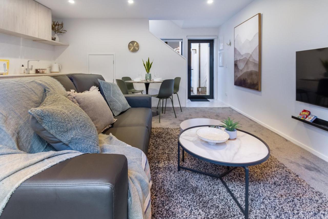 An Easy Walk To The Cbd - 2 Bed, 2 Bathroom Apartment Christchurch