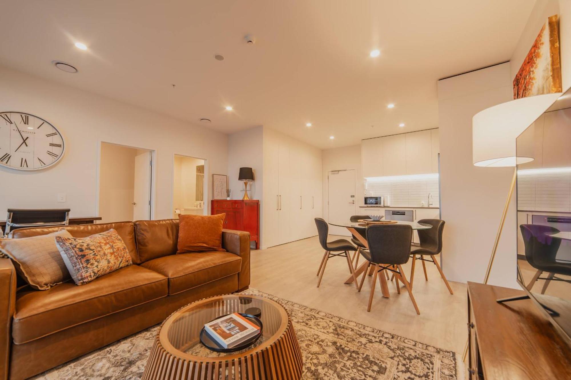 1br - Balcony Kitchen & Bath