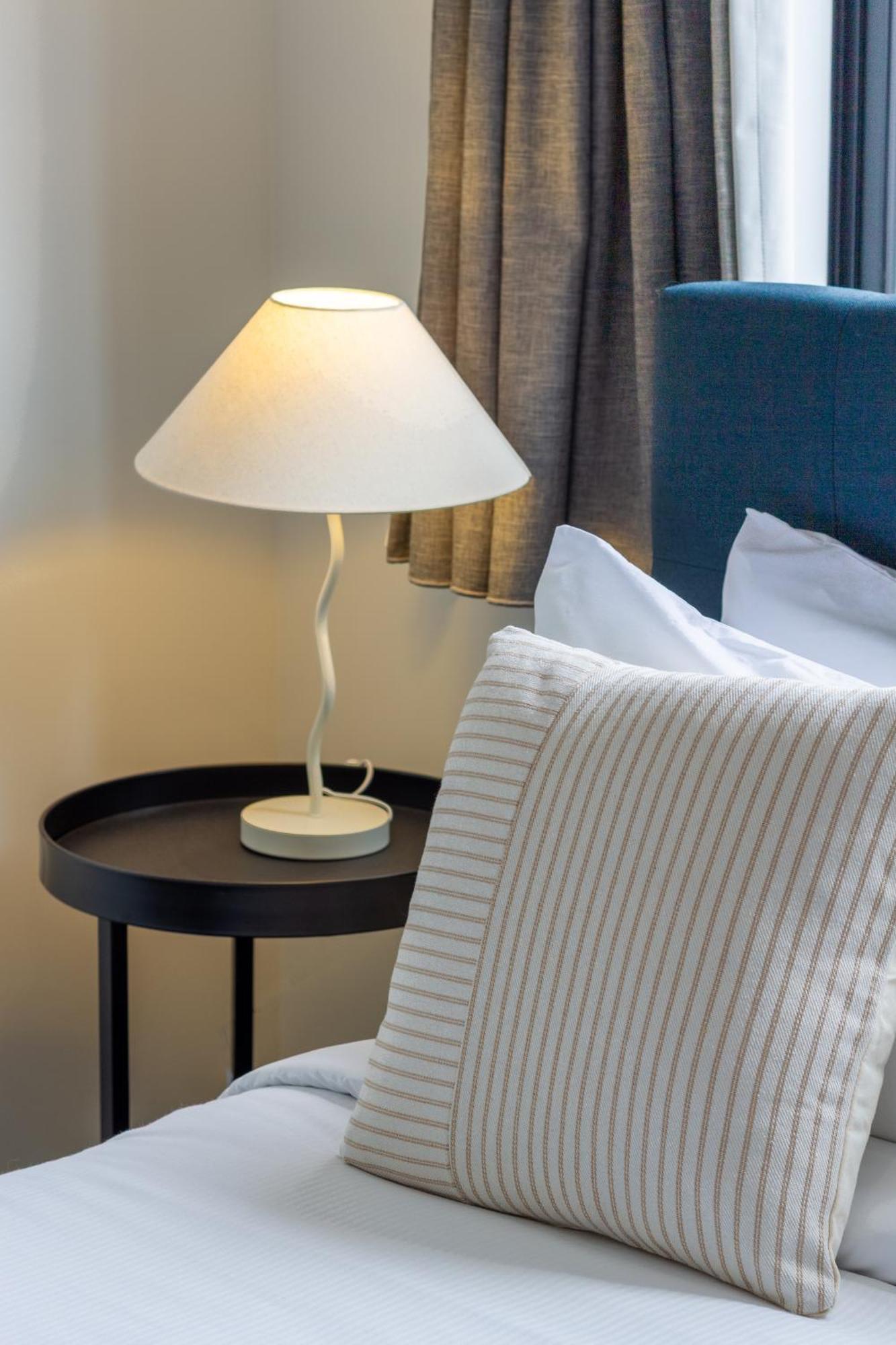 Bath & Beyond, Tippet Place With Garage Sleeps 8 *
