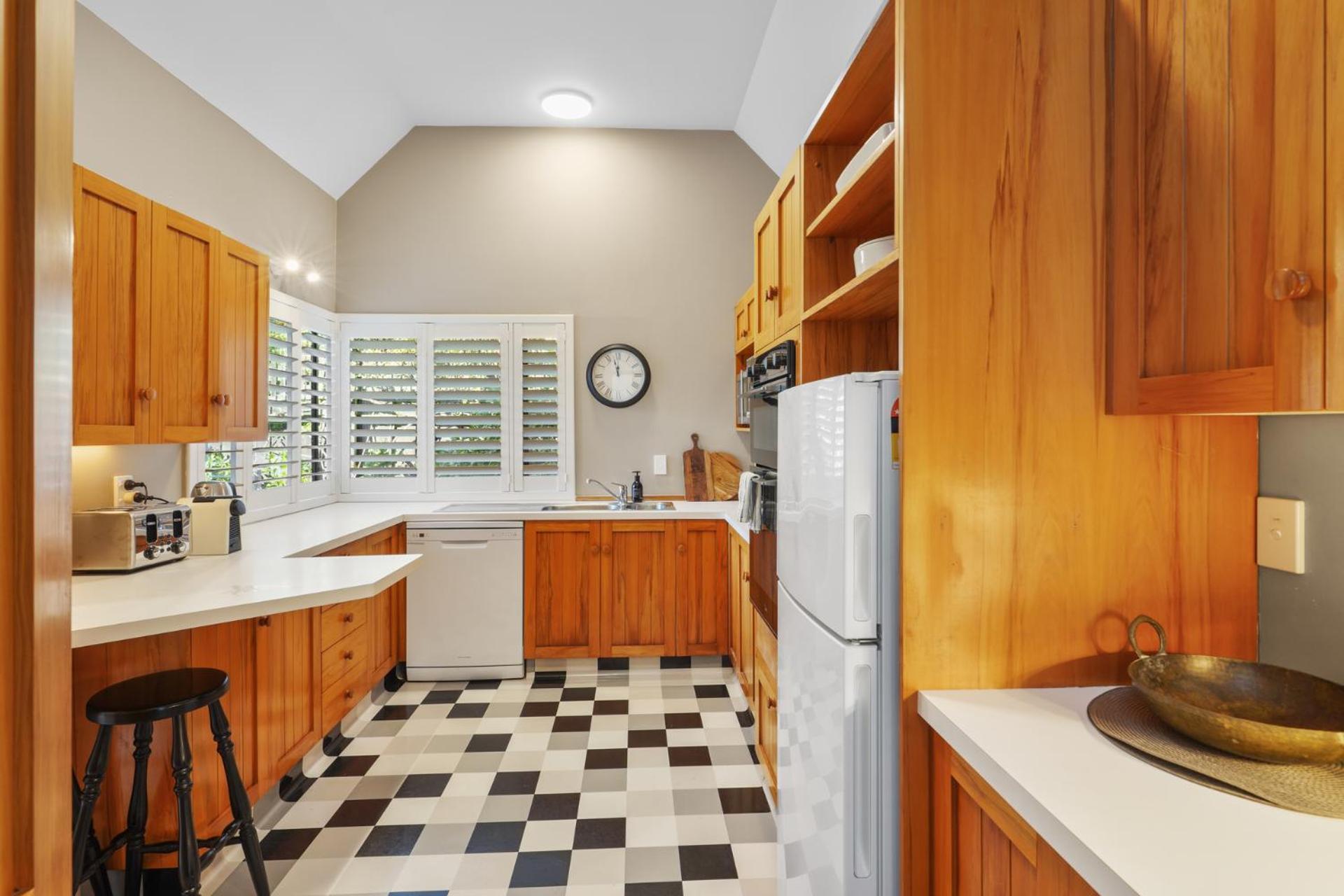 Holiday home Stylish Fendalton Townhouse - Prime Location Christchurch