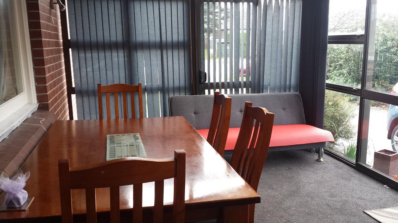 Airport Silver Fern Bed & Breakfast Christchurch