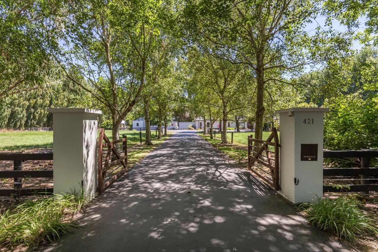 Holiday home Bond Estate Luxury *