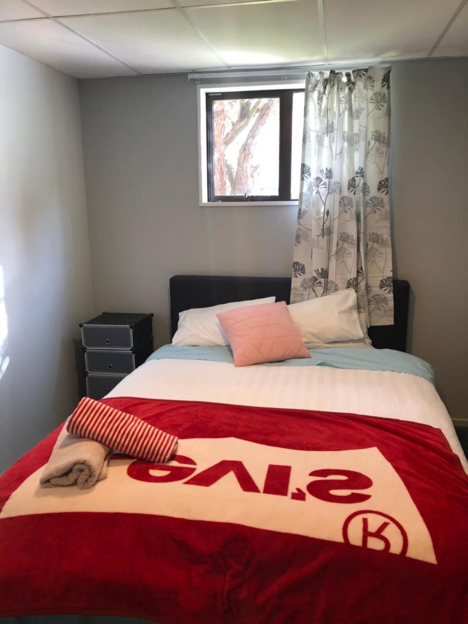 Homestay West