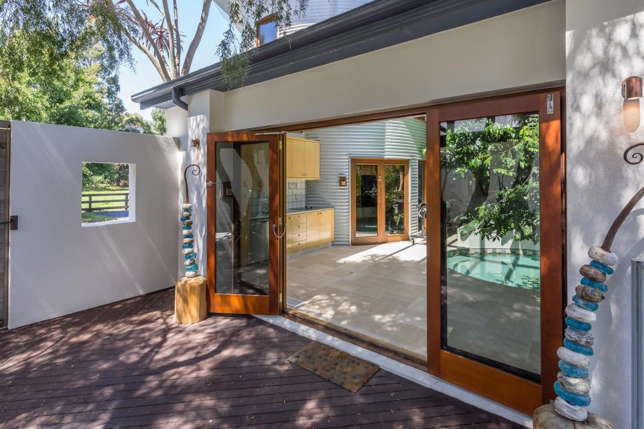 Bond Estate Luxury Holiday home